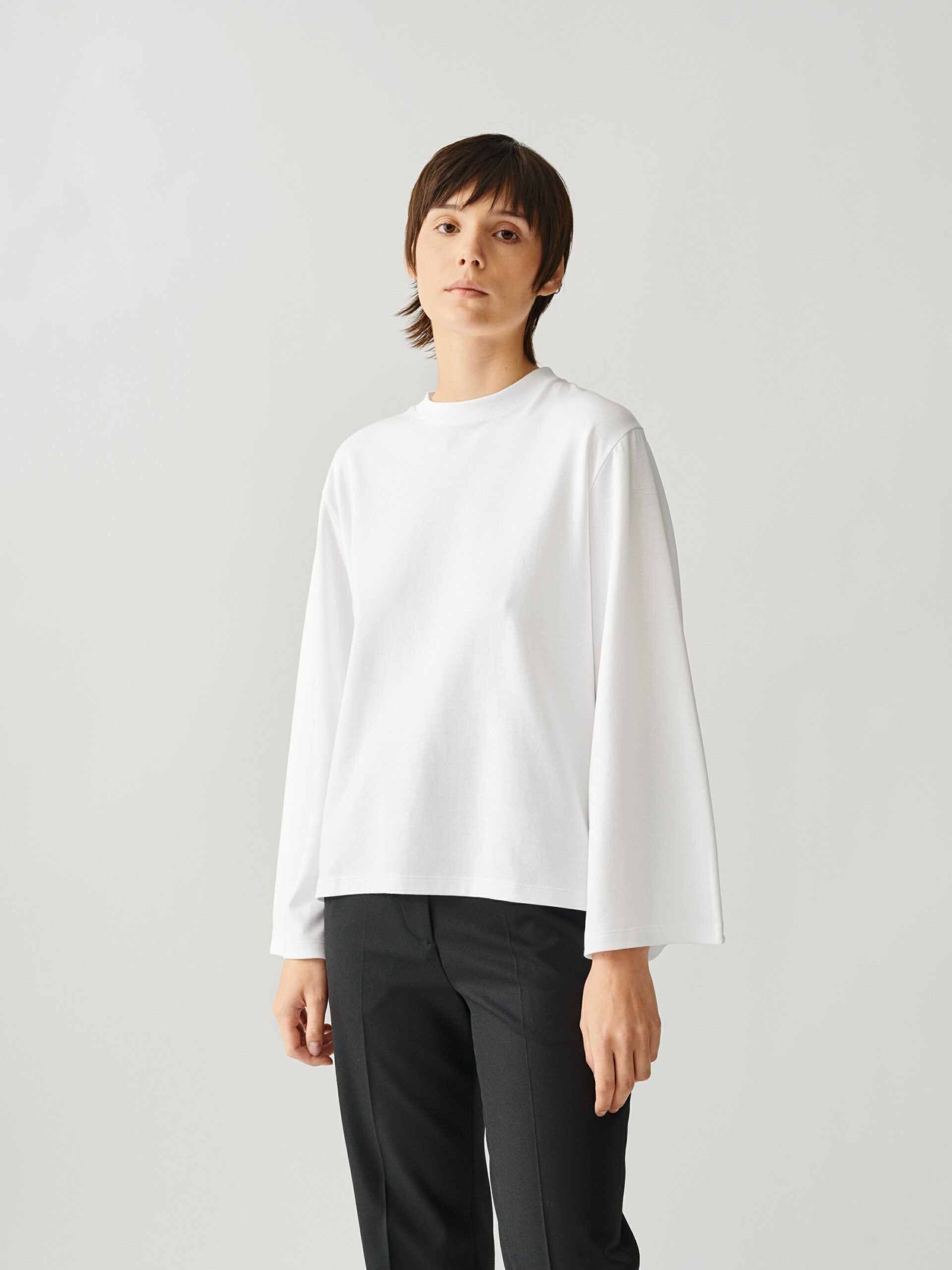 Amanda Longsleeve