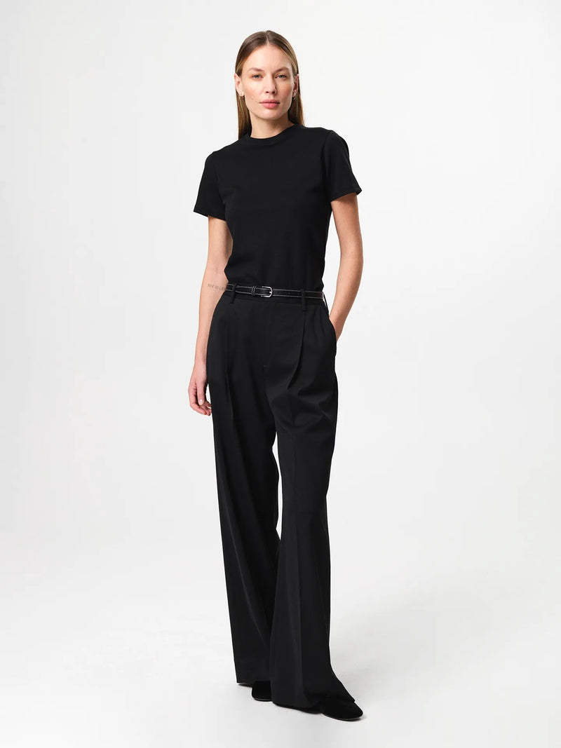 Agnes T-shirt in black, a soft organic cotton jersey tee with a classic crew neckline and relaxed fit.
