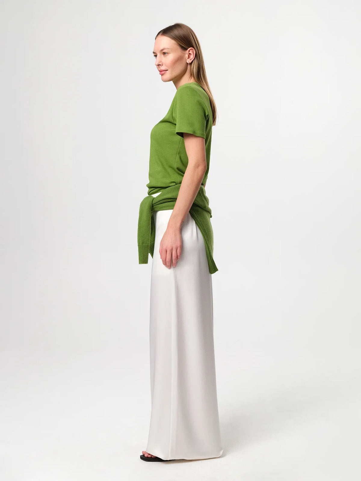 Julie Josephine Agnes Tee Tulip Green: relaxed fitted t shirt in tulip green made from soft Italian cotton jersey, designed as the perfect everyday tee and a seasonless wardrobe essential, effortless and versatile with a clean minimal silhouette, crafted for comfort and durability so it can be worn and washed endlessly.