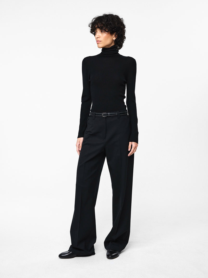 Astri Longsleeve