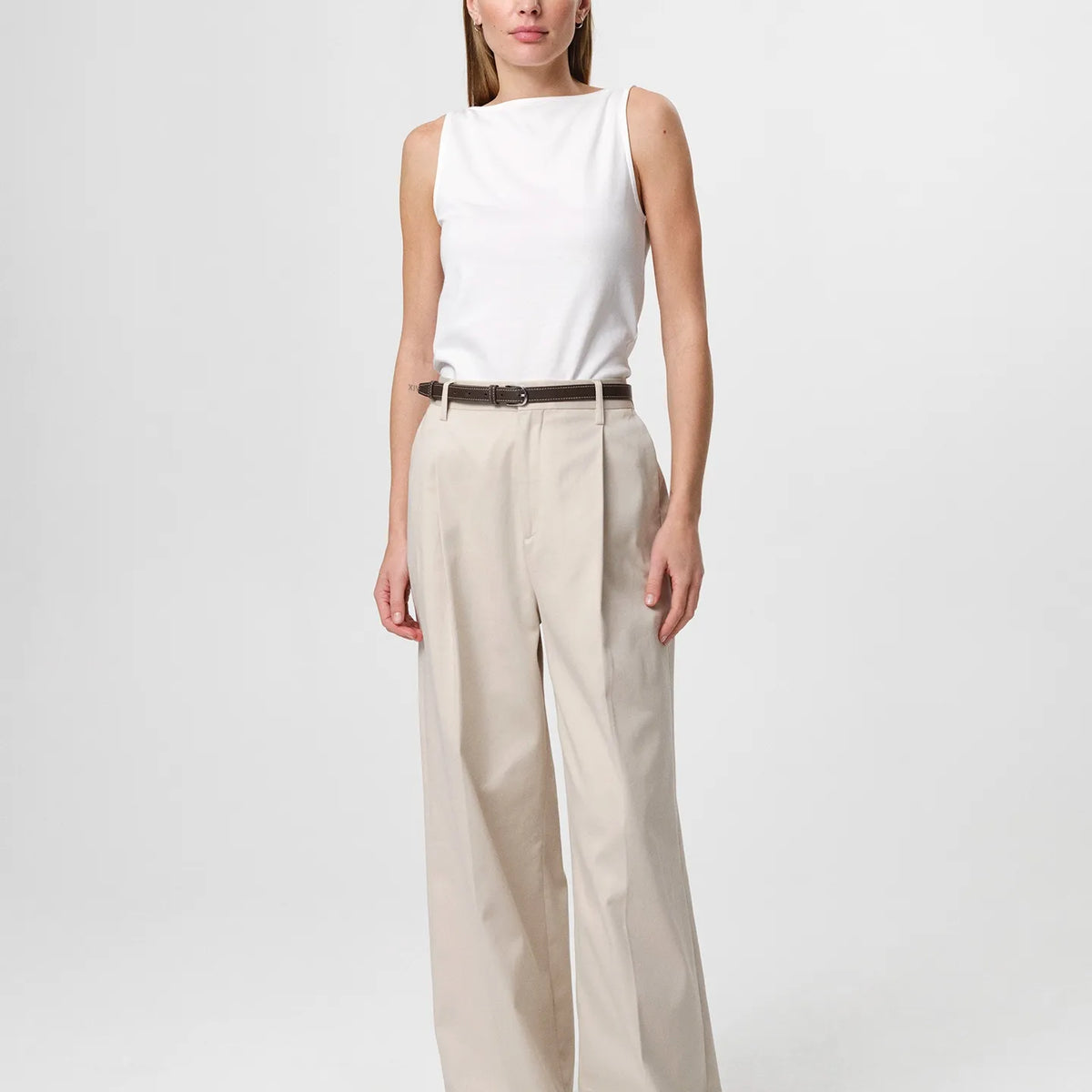Beatris Top White - Boatneck Tank in Cotton Jersey