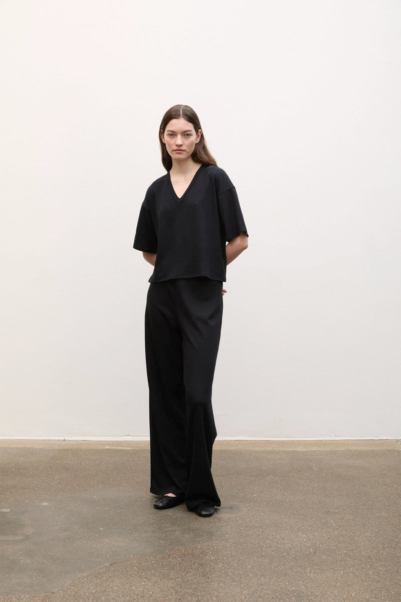 Bettina Tee